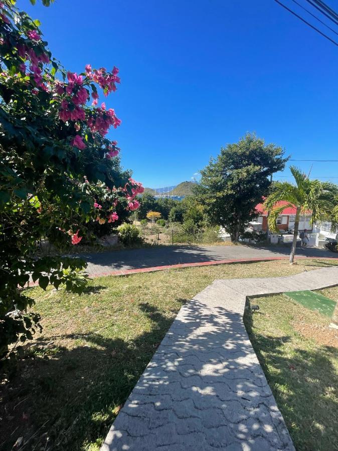 Jardin Sur Mer Terre-De-Haut Buitenkant foto